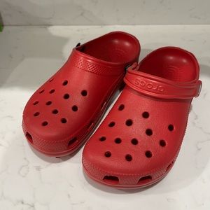 NWOT Crocs classic red unisex